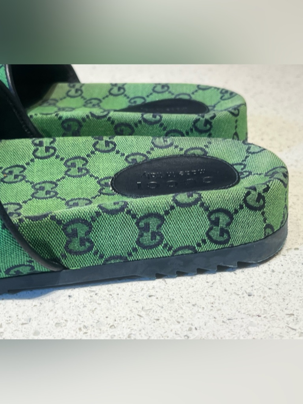Gucci GG green canvas platform sandals size 10 US - Picture 6 of 10